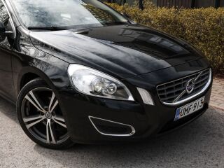 Volvo V60 D3 2.0 120kW