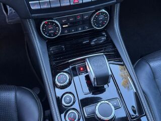 Mercedes-Benz CLS 63 AMG S 5.5 V8 430kW