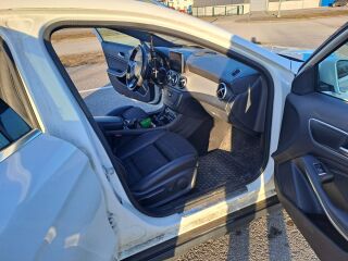 Mercedes-Benz GLA 180 Urban 90kW
