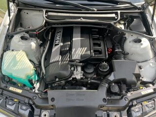 BMW 323 2.5 125kW