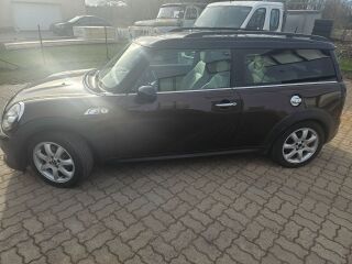 MINI Clubman SD Exclusive Anniversary 2.0 R4 TDI 105кВ