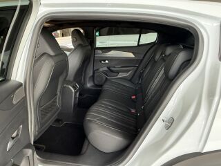 Peugeot 408 GT Exclusive 1.2 Hybrid 100кВ