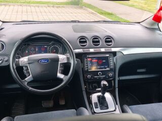 Ford S-MAX 2.2 147kW
