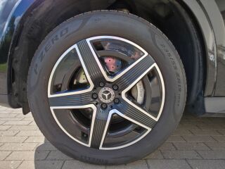 Mercedes-Benz GLC 300 e/Dig LED/Airmatic/Nelikroolimine/Burm.3D 2.0 R4 230kW