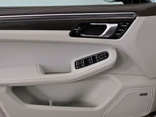 Porsche Macan 2.0 180kW
