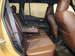 Toyota Land Cruiser Executive 4WD 2.8 151kW