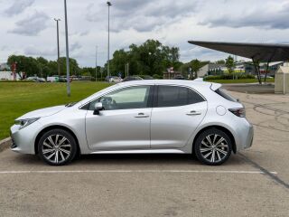 Toyota Corolla Active Plus 1.8 72кВ
