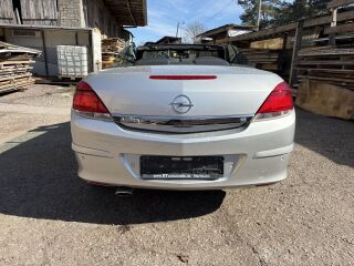 Opel Astra TwinTop 1.8 103кВ