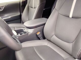 Toyota RAV4 Luxury Limited 131kW