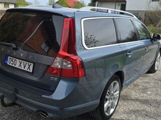 Volvo V70 Inscription 2.4 R5 158kW
