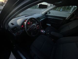 Audi A4 2.5 120кВ