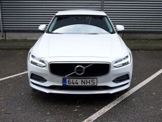 Volvo S90 Momentum D4 2.0 R4 TDI CR 140kW