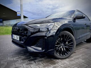 Audi Q8 50 Black Plus Facelift 3.0 MHEV 210kW