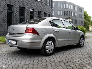 Opel Astra Comfortline 1.6 85кВ