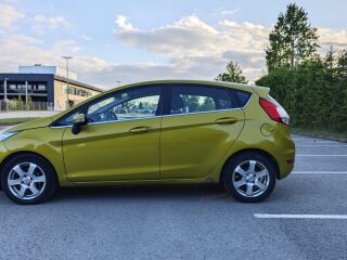 Ford Fiesta 1.0 74кВ