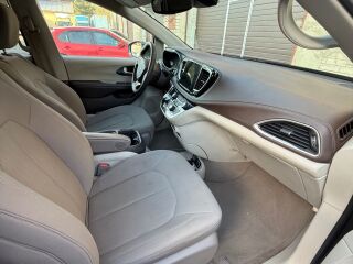 Chrysler Pacifica Facelift stow&go 3.6 214kW