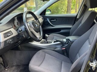 BMW 318 i 105kW