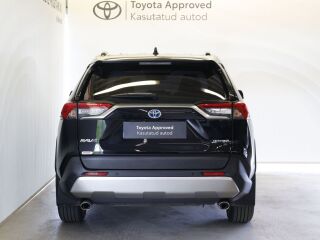 Toyota RAV4 Luxury Comfort Pakett 131kW