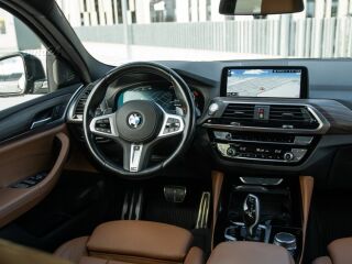 BMW X4 M Pakett 2.0 135kW