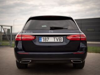 Mercedes-Benz E 300 de EQ 2.0 143kW
