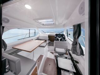 Beneteau ANTARES 8 CRUISING SUZUKI DF250APX