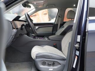 Volkswagen Touareg Elegance 4-Motion 3.0 171кВ
