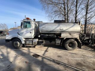 Volvo WHITE GMC ENTYRE gudronaator 206kW