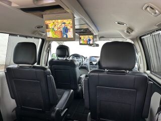Lancia Voyager Platinum StownGO 2.8 130kW