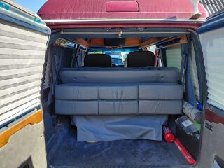 Ford Econoline 5.8 149kW