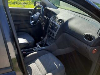 Ford Focus 1.6 74кВ