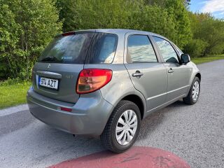 Suzuki SX4 1.5 73kW