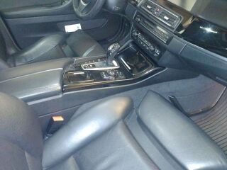 BMW 530 530XD Individual 3.0 190кВ