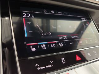 Audi Q7 S line 50 TDI quattro 3.0 210кВ