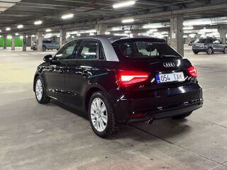 Audi A1 Sportback S-line 1.6 TDI 85kW