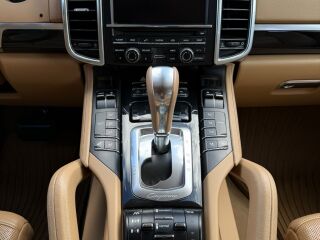 Porsche Cayenne 3.0 180кВ