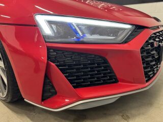 Audi R8 Coupe 5.2 456kW