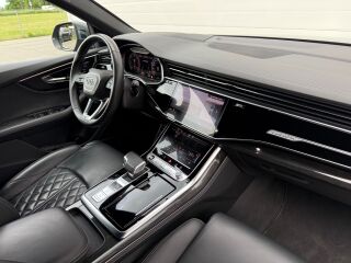 Audi Q8 50TDI Quattro S-Line Facelift 3.0 TDI 210kW