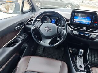 Toyota C-HR Luxury Plus 1.8 72kW