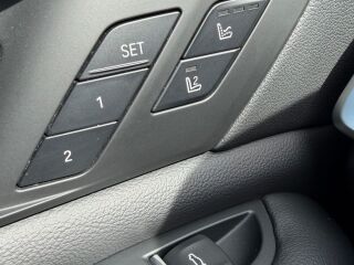BMW X5 M50 3.0 294kW