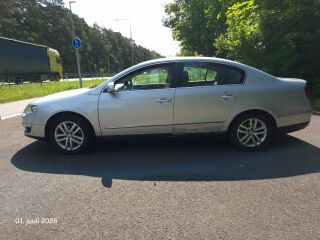 Volkswagen Passat FSI 2.0 R4 110kW