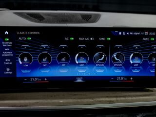 BMW X7 Sky lounge M-paket Individual 3.0 250kW