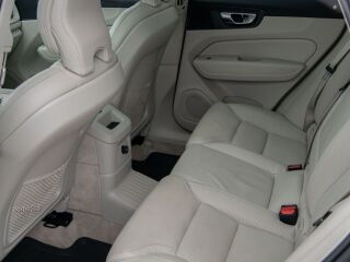 Volvo XC60 Inscription T8 2.0 223kW