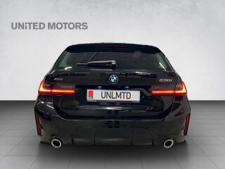 BMW 330 i xDrive Touring M-Sportpakett LCI 2.0 R4 190kW