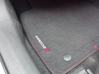 Mazda 2 1.5 66кВ