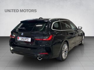 BMW 320 d xDrive Touring 2.0 R4 140kW