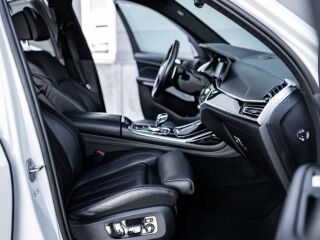 BMW X7 3.0 294kW