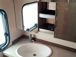 Hobby De Luxe 545 KMF 7 magamis + telk