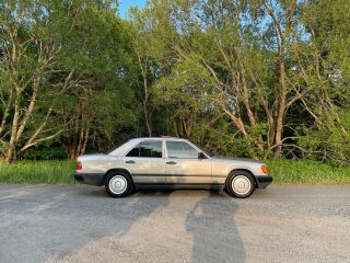 Mercedes-Benz E 200 2.0 87kW