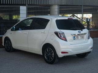 Toyota Yaris Hybrid 1.5 74kW