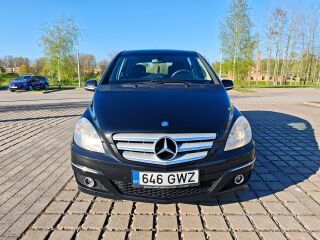 Mercedes-Benz B 180 2.0 80kW
